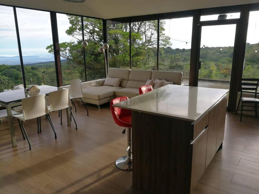 La Cabana 에레디아 외부 사진